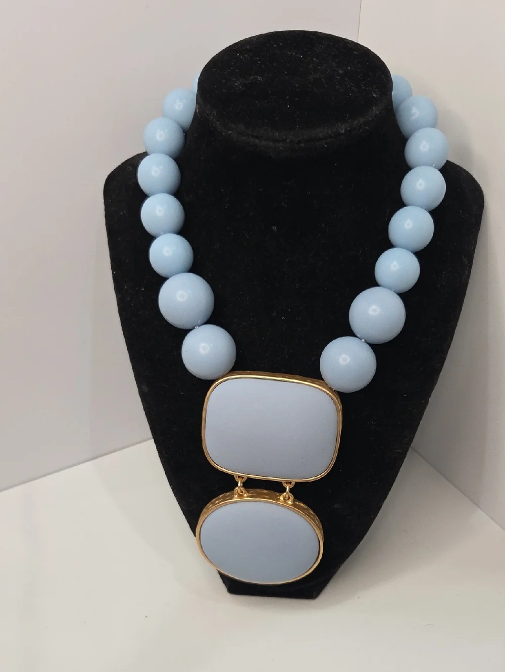 💙▪️Piper K ▪️beautiful  Baby Blue Beaded chunky 16in necklace